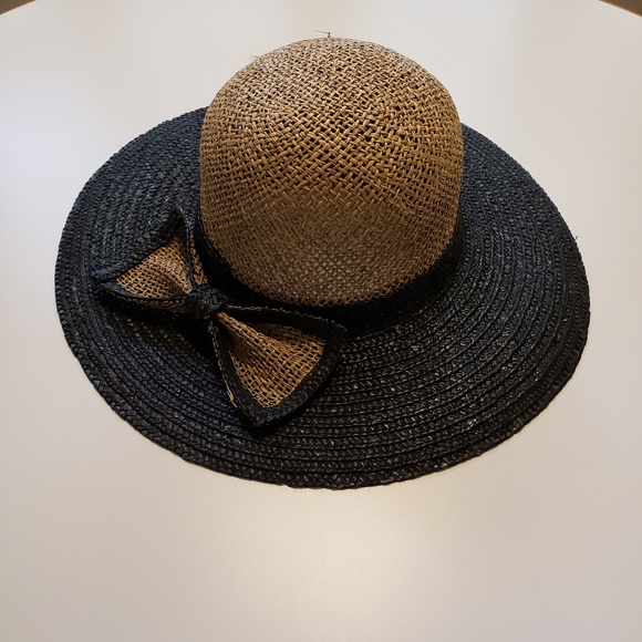 Black And Tan Straw Hat With Straw Bow 